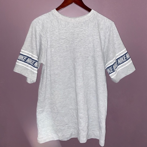 VINTAGE NIKE TEE - Picture 1 of 3